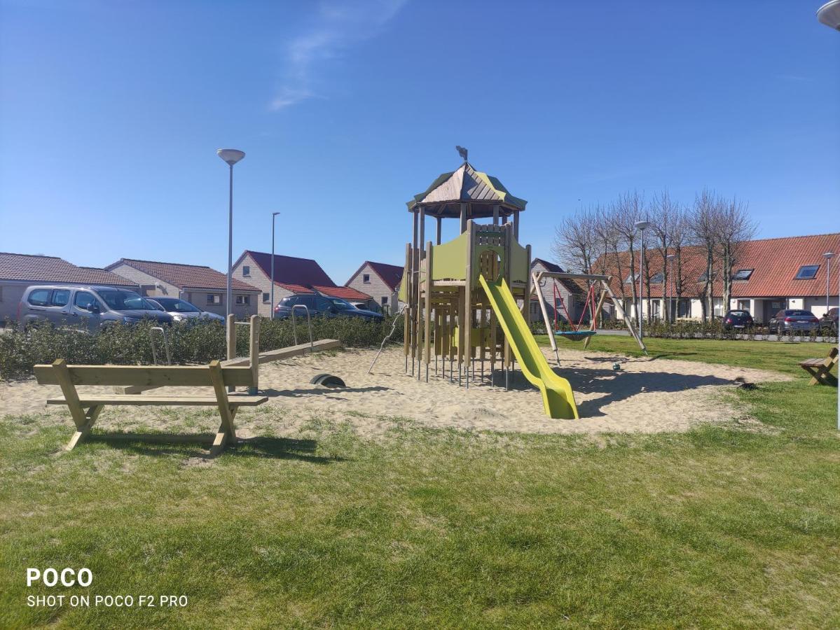 Vakantiewoning Polderhuis 10, Airco En Verwarming In Alle Kamers, Prive Parkeerplaats En Afgesloten Tuin Koksijde Exteriér fotografie