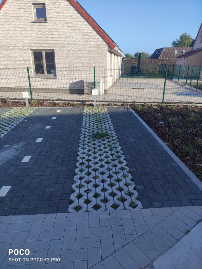 Vakantiewoning Polderhuis 10, Airco En Verwarming In Alle Kamers, Prive Parkeerplaats En Afgesloten Tuin Koksijde Exteriér fotografie